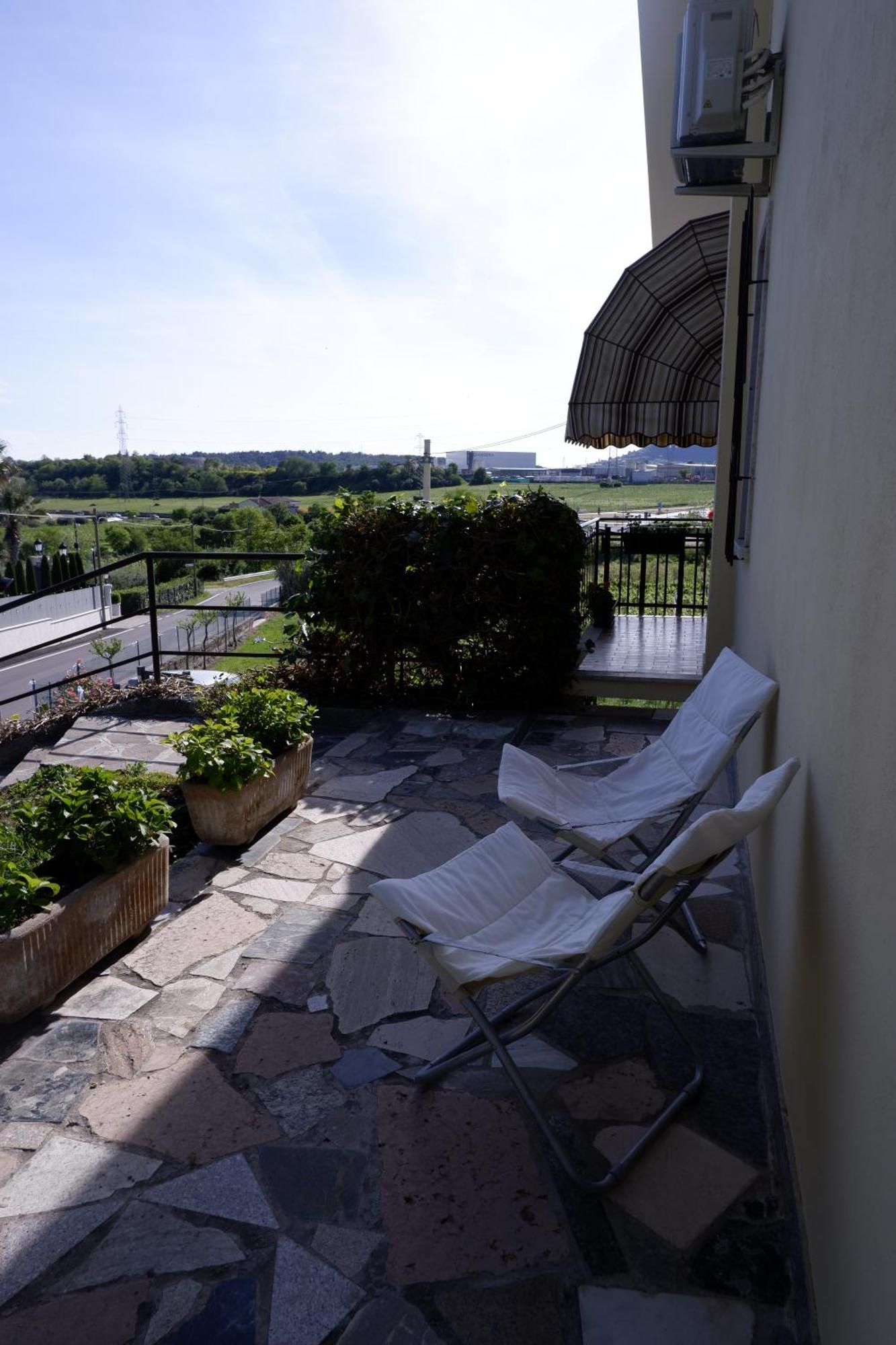 L'Edera Appartamento Rivoli Veronese Екстериор снимка